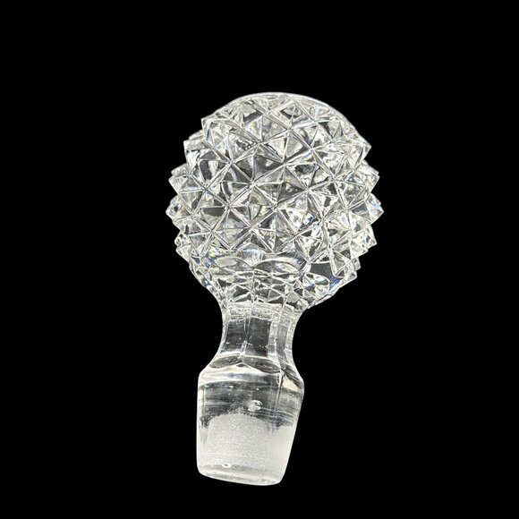 Vintage cut glass heavy medium 10x3x3 beverage liquor decanter with stopper - Picture 2 of 6